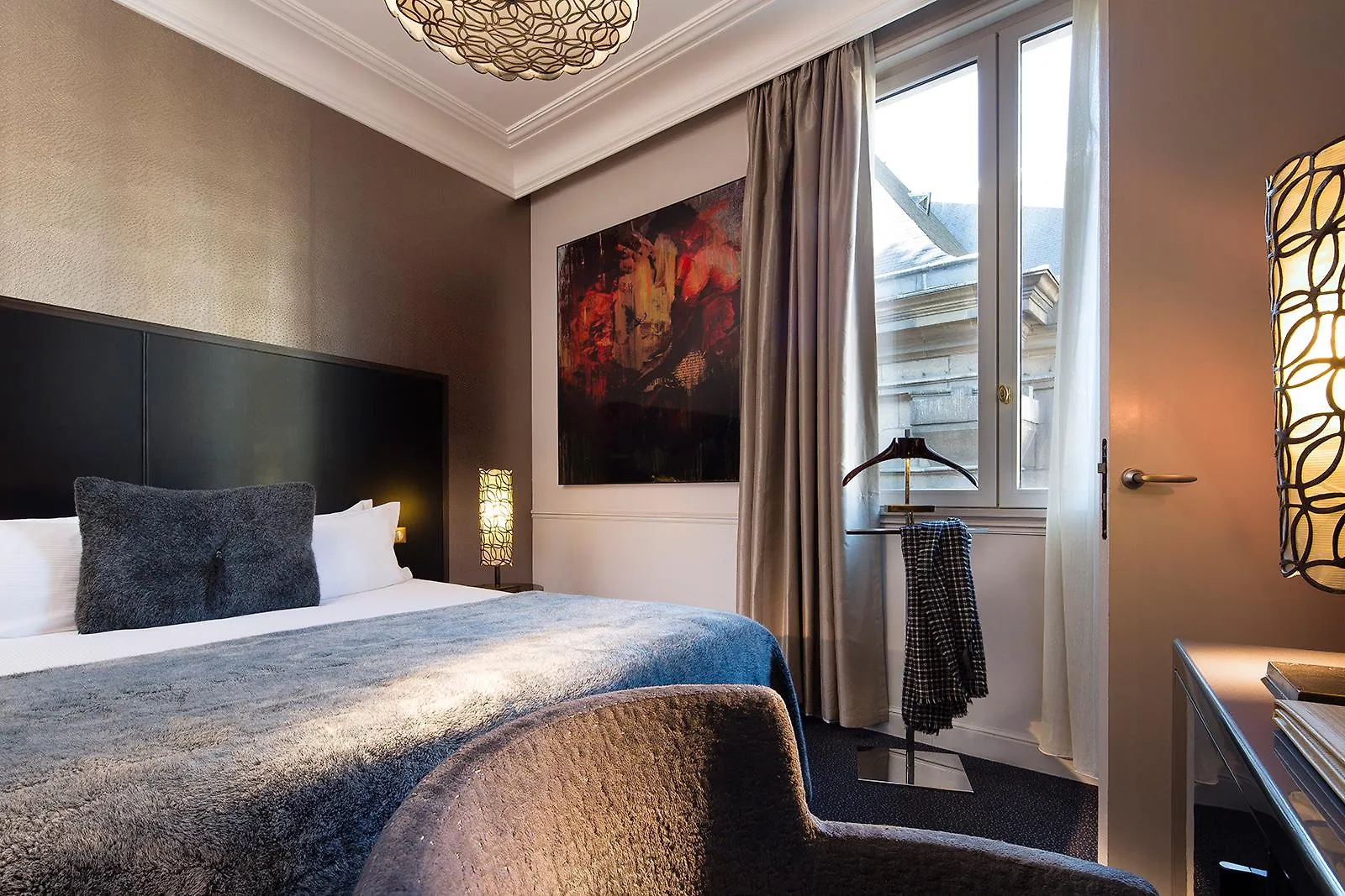 Lumen Louvre 4* Parigi