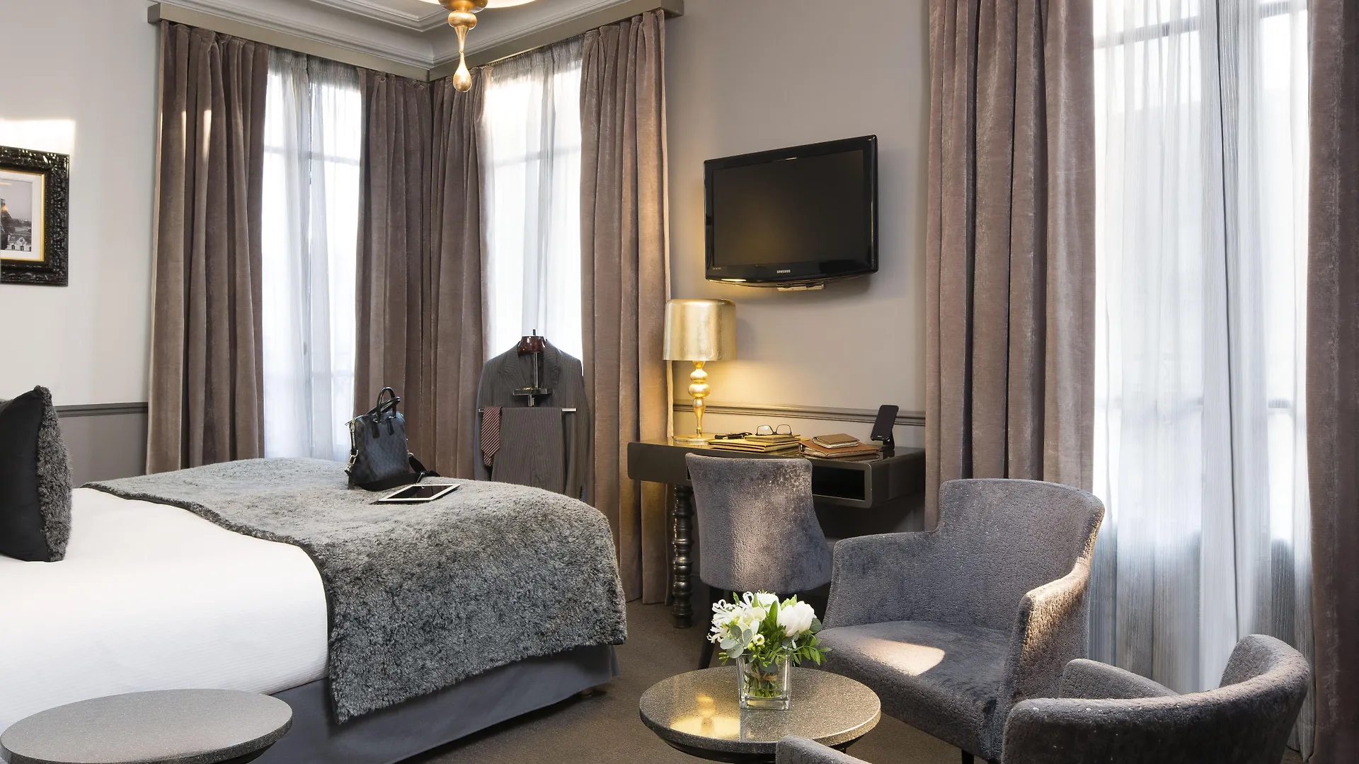 Lumen Louvre 4*