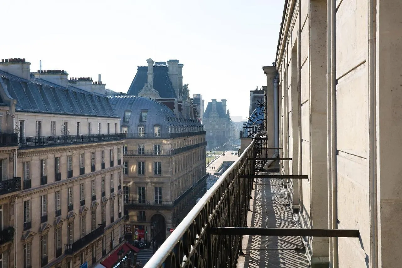 Hotel Lumen Louvre Parigi